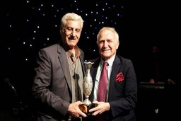 ناصر در خواب هم می‌گفت آتیلا، آتیلا!

