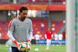 خودکشی وحشتناک مربی سابق ذوب آهن ! + عکس و جزئیات

