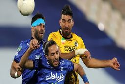 با اجرای حکم و قانون سپاهان صدرنشین لیگ برتر شد