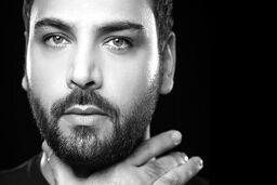 کلیپ دیدنی عبور با صدای احسان علیخانی برای امام رضا(ع)