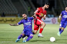 ستاره پرسپولیس استقلالی می شود!