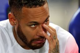 نیمار آبروریزی در استادیوم آزادی را در دنیا پخش کرد|سوپر استار در شوک