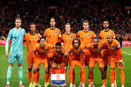  لاله‌های نارنجی در جست‌وجوی پایان یک انتظار تاریخی
