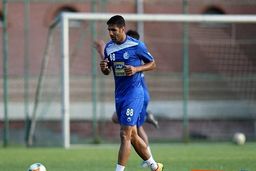 تصمیم عجیب محمود فکری برای سیستم آبی ها/ مسعود ریگی از استقلال کنار می رود؟ 

