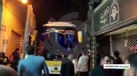(ویدئو) گیر کردن جنجالی اتوبوس الهلال با گاف تبلیغاتی در اصفهان