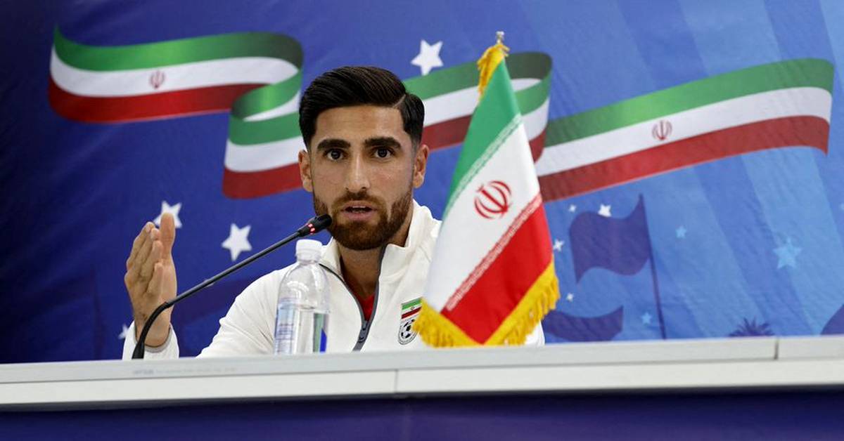 کاپیتان ایران، انگلیسیها را به جنگ روانی متهم کرد