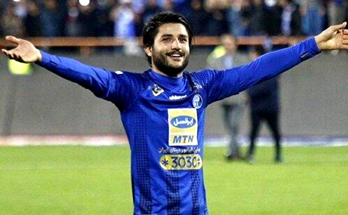 مرادمند رکورددار کارت زرد شد