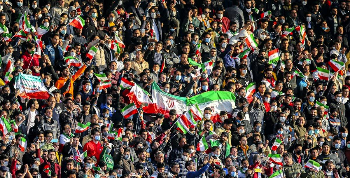 نتوانستیم فیفا و AFC‌ را دور بزنیم حالا می‌خواهیم مردم را دور بزنیم