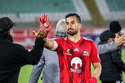 واکنش کاپیتان تراکتور علیه شایعات+ عکس دیدنی 