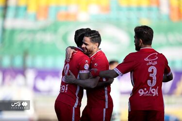  صعود پرسپولیس با غلبه بر ذوب آهن