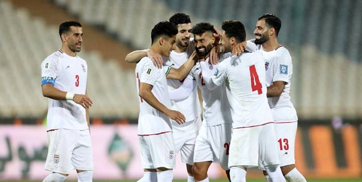 مدافع ملی پوش ایران در تیم منتخب آسیا