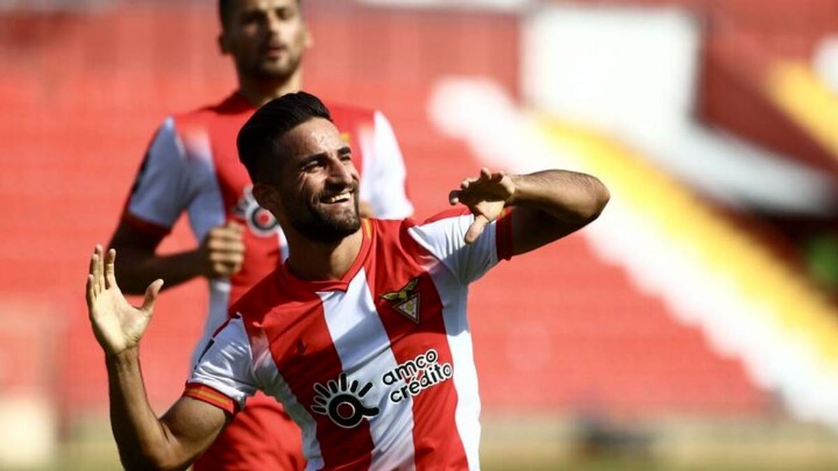 چراغ سبز پرسپولیس برای جذب مهرداد محمدی