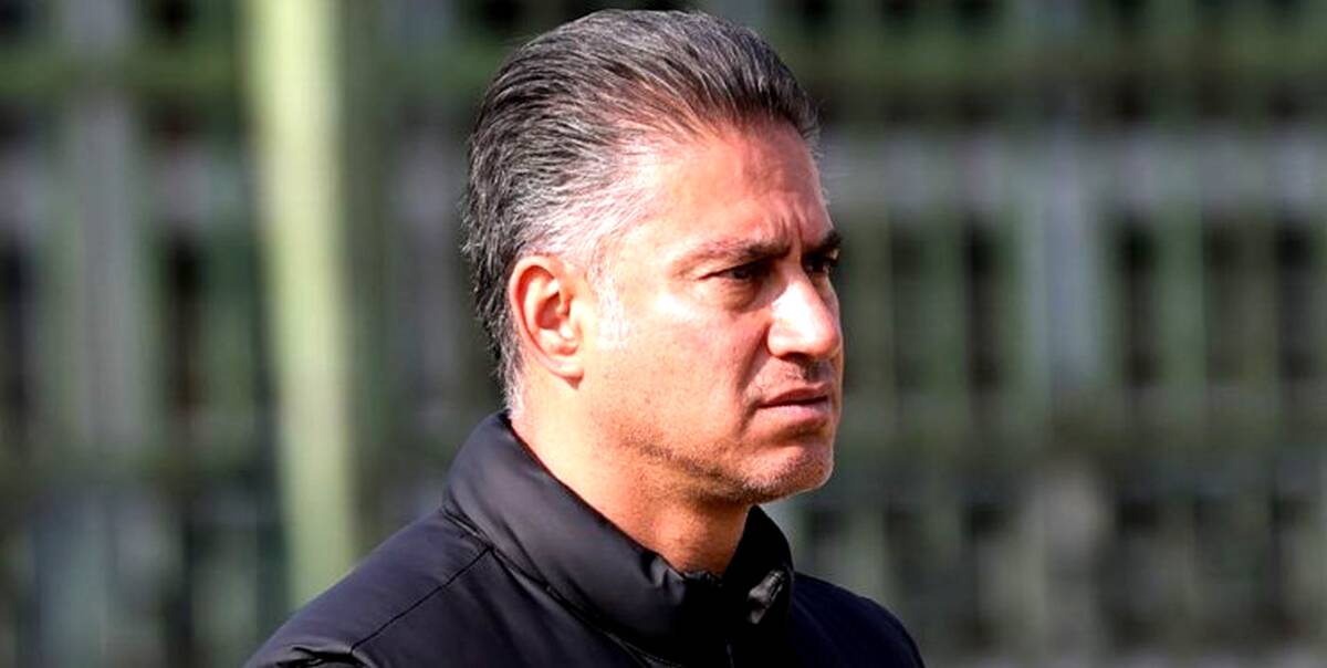 حمید مطهری بعد از باخت مقابل مس کرمان از نساجی استعفا داد