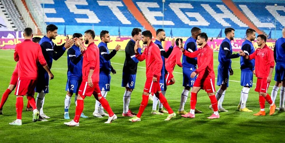 دلالان فوتبال ایران را ورشکسته می‌کنند