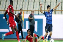 دپارتمان داوری:تصمیمات داور بازی استقلال و فولاد صحیح بوده است