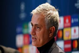 طعنه مورینیو به آرتتا: یک مربی با صفر باخت!

