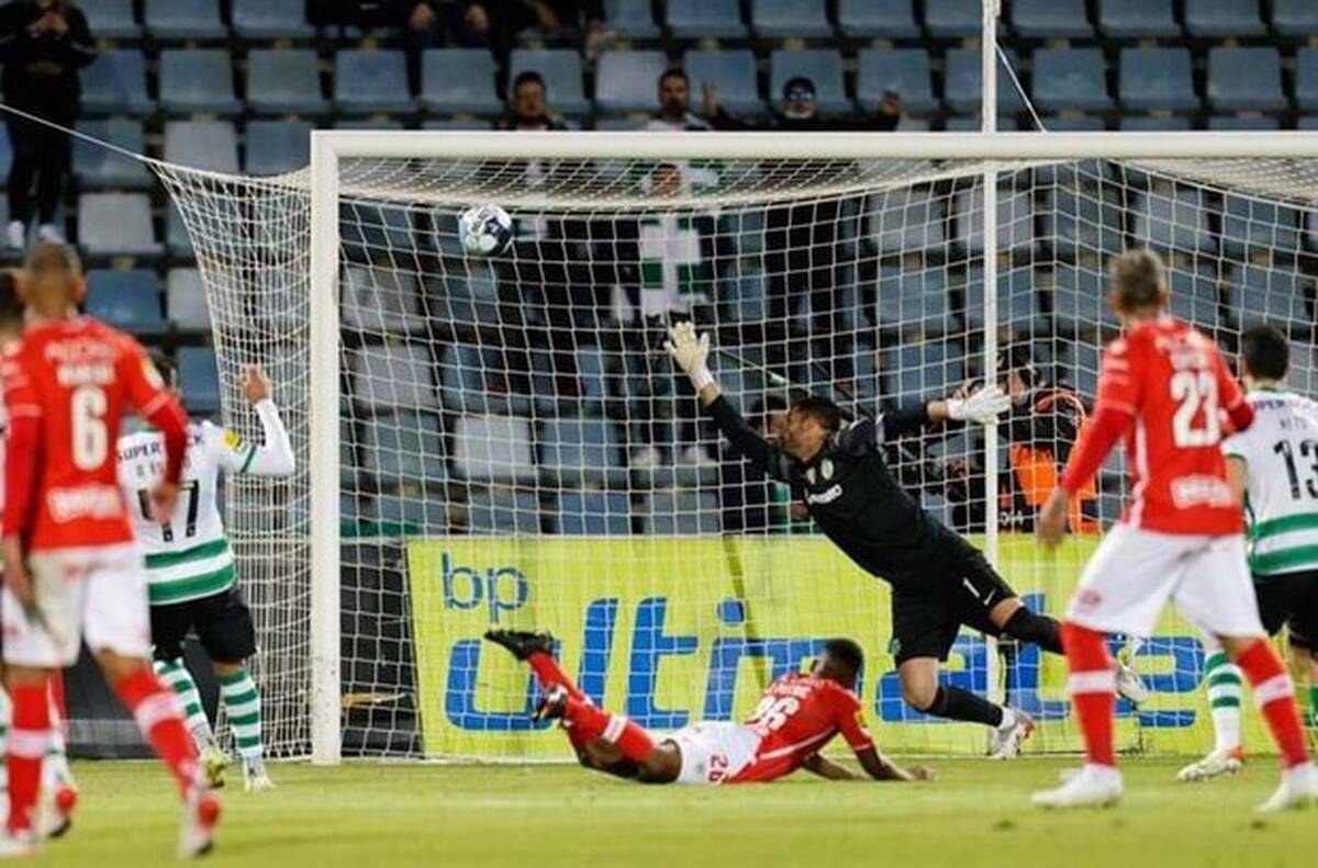 
پورتو قهرمان نیم فصل
