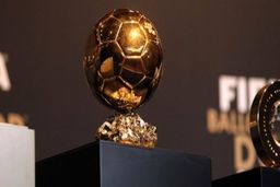 کریم بنزما کاپیتان مسلمان رئال ؛شانس اول کسب توپ طلا 