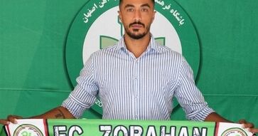 آزادمنش به ذوب‌آهن پیوست
