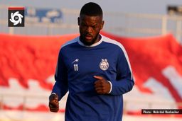 یامگا با نابینایی یک چشم از ایران رفت