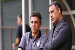 سرلک یا با کفالت یا لیست امیرخان در پرسپولیس