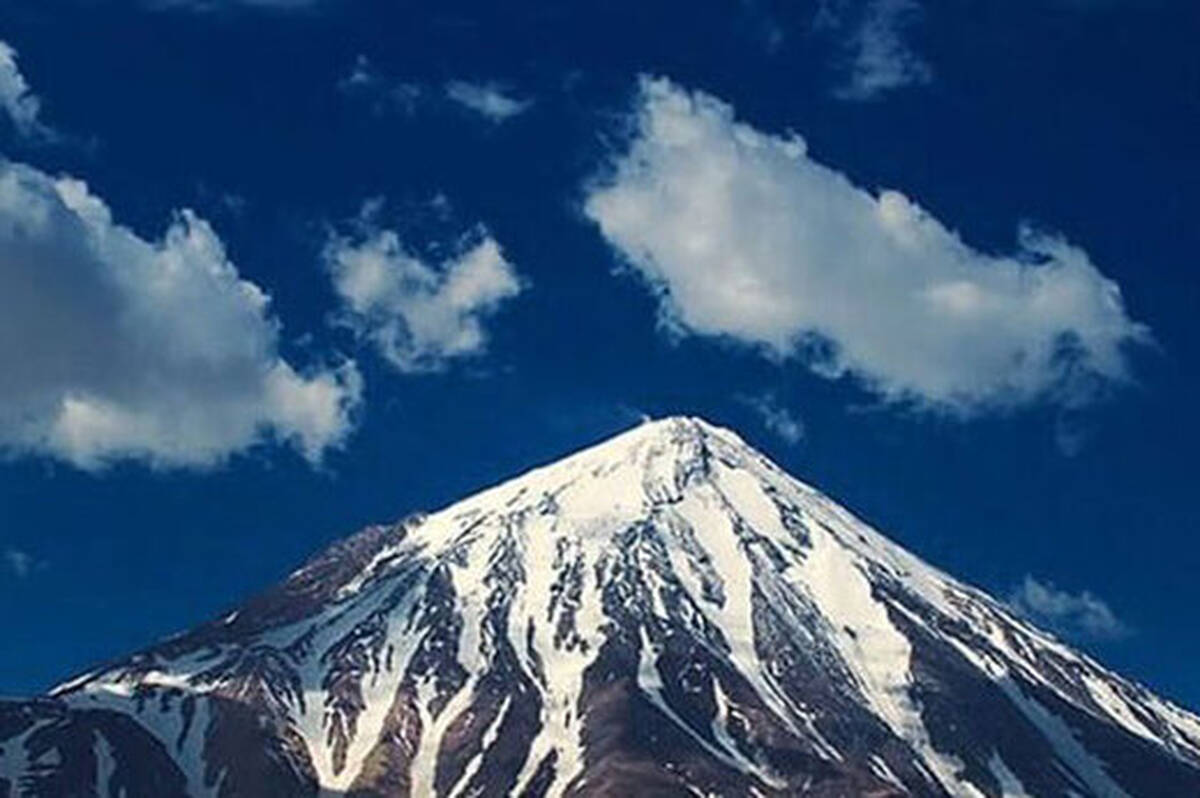 تصویر نگران کننده از قله دماوند