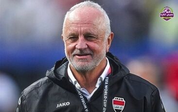 آرنولد سرمربی تیم ملی عراق ماند
