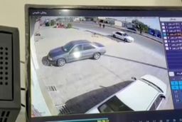 لحظه مرگبار تصادف پژو ۲۰۶ با یک زن