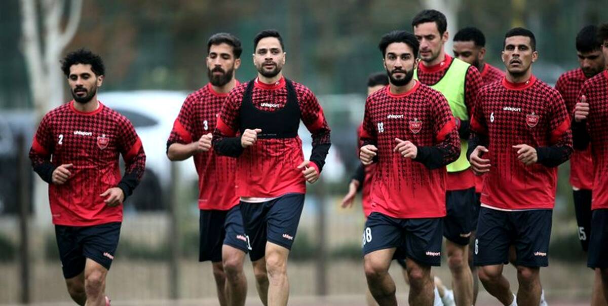 2 کاپیتان پرسپولیس منتظر زای کمیته انضباطی