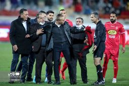 تصاویر آخرین دربی قرن|تساوی جذاب سرخابی ها