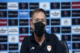 ارسال پیش نویس قرارداد به مربیان اسپانیایی استقلال 