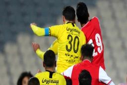 تعداد تماشاگران سپاهان و پرسپولیس مشخص شد
