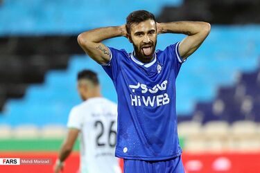 استقلال ذوب آهن
