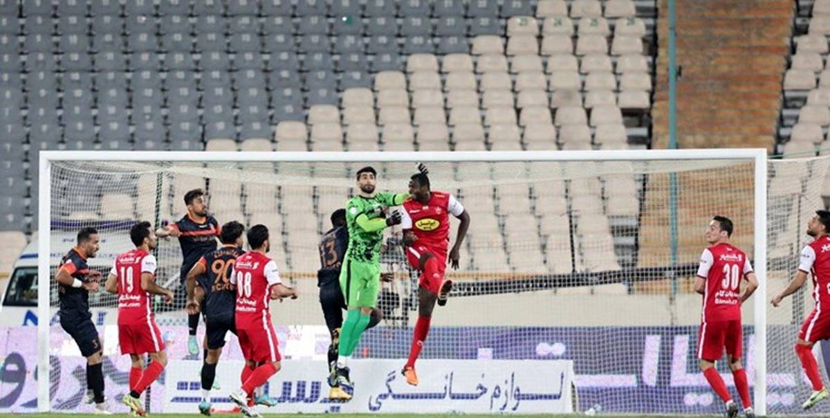 شکست پرسپولیس مقابل مس کرمان