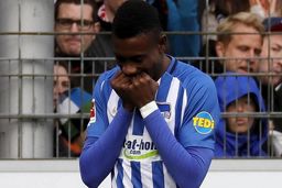 بی محلی به کرونا برای ستاره هرتا گران تمام شد!

