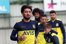 ستاره استقلال در ترکیه ماندنی شد