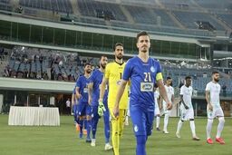 رقابت تنگاتنگ حسینی و وریا برای بازی در استقلال

