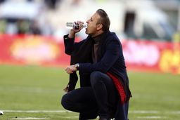 گل‌محمدی، سرمربی ۱۰ میلیارد تومانی لیگ برتر؟

