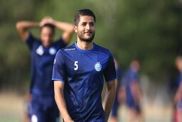 یک استقلالی دیگر هم مشکوک به کرونا