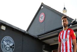 سامان قدوس به جزیره رسید