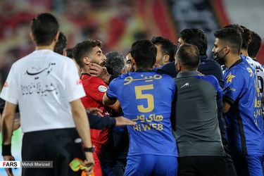 دربی 95،شکست استقلال مقابل پرسپولیس