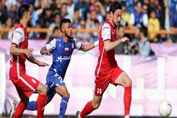 بانک مرکزی به کمک پرسپولیس و استقلال می آید