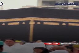 فیلم شگفت انگیز از طواف کعبه زیر باران سیل آسای مکه