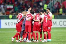 ترکیب پرسپولیس مقابل صنعت نفت + اسامی بازیکنان