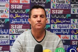 اوسمار ویرا:آماده رقابت نزدیک در اصفهان هستیم