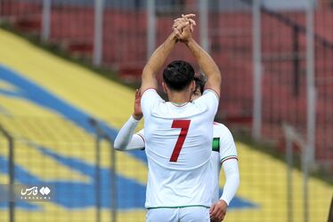 ایران سنگال