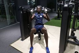 تمرینات مخفیانه مهاجم گلزن استقلال / دیاباته مقابل فولاد بازی می‌کند؟