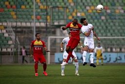 ۴ اشتباه بزرگ در ۴ بازی؛ اشتباهات داوری علیه ذوب آهن

