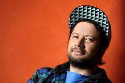 عکس باورنکردنی علی صادقی در کلاس دوم دبستان و عکس همسرش