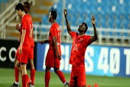 تساوی رقبای همگروه پرسپولیس و النصر